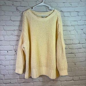 American Eagle Oversized Slouchy Cream Sweater Size Medium